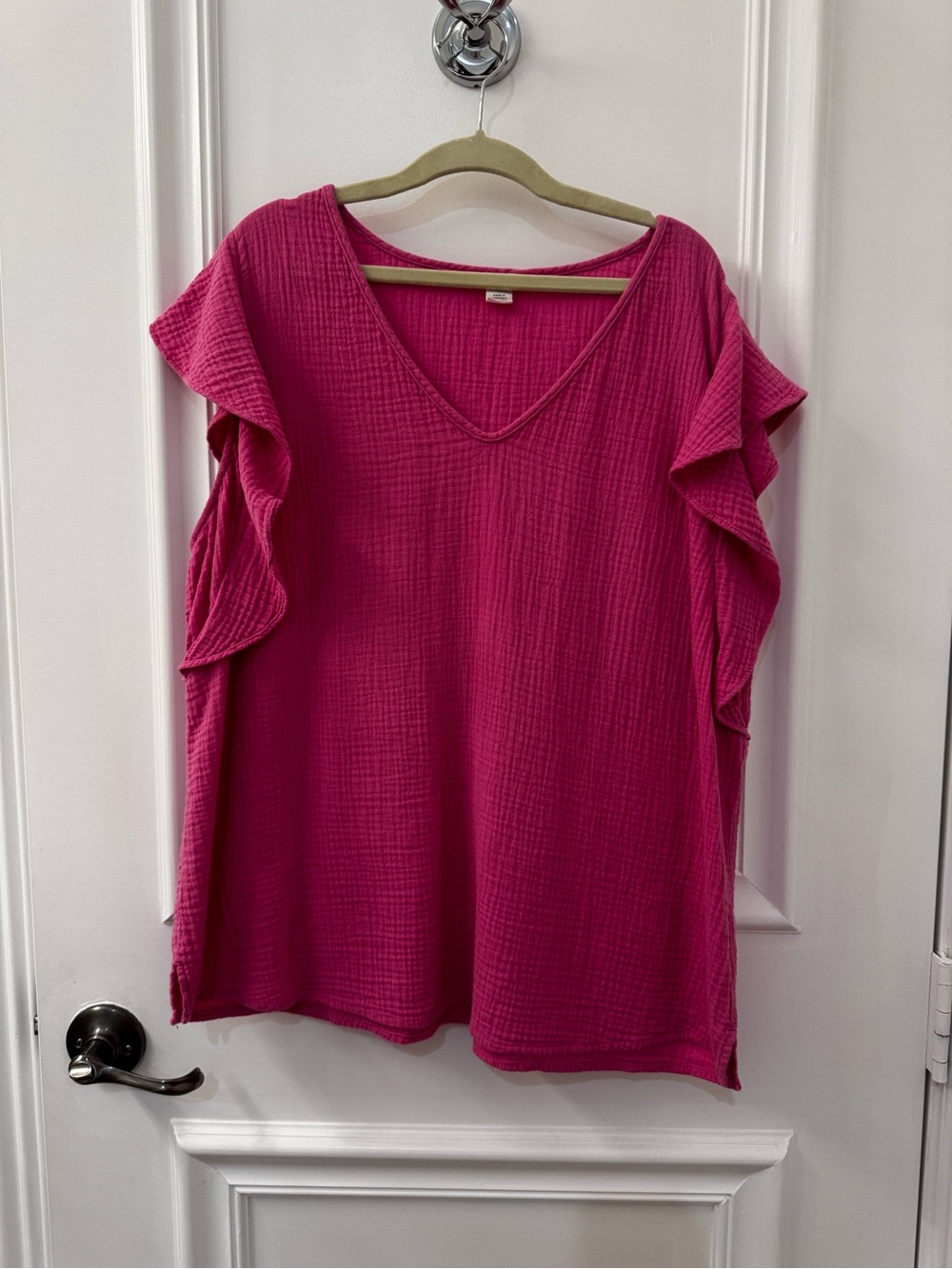 Caslon Pink Ibis V-Neck Ruffle Sleeve Top Size M